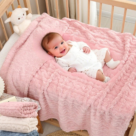 Bébé dort paisiblement Couverture bebe polaire Ultra Douce Sécurisante