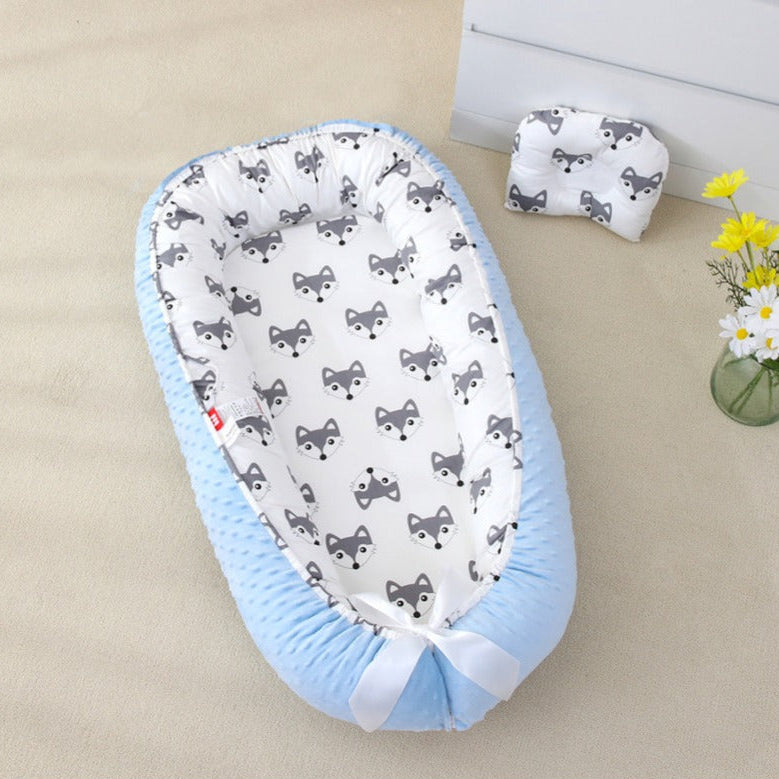 Bebe reducteur de lit renard avec oreiller Cocon Maternel