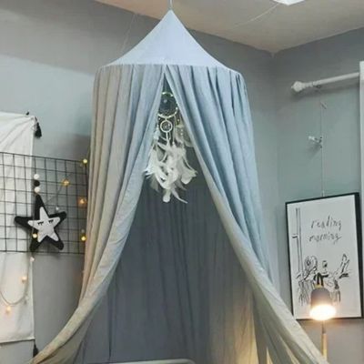 Ciel de lit protégeant Dôme Bleu Claire