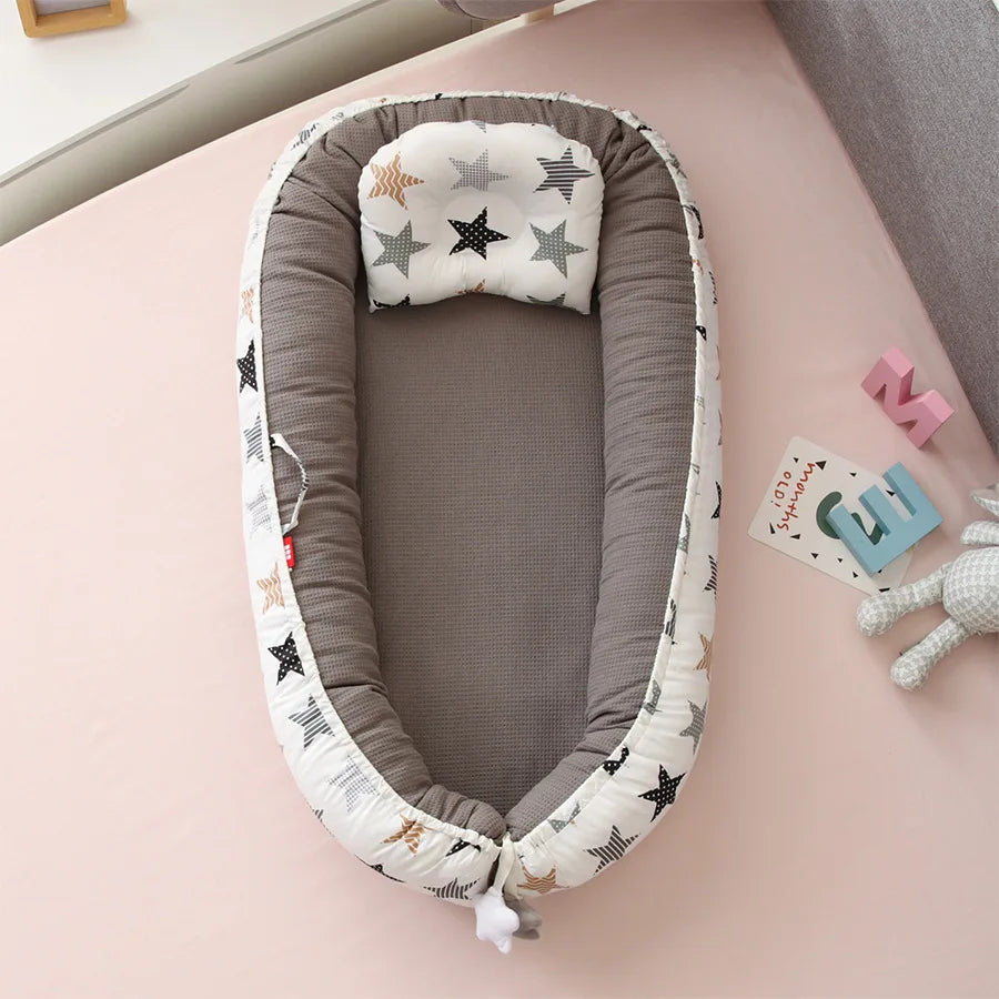 Cocon bébé compacte avec oreiller Doucenuit