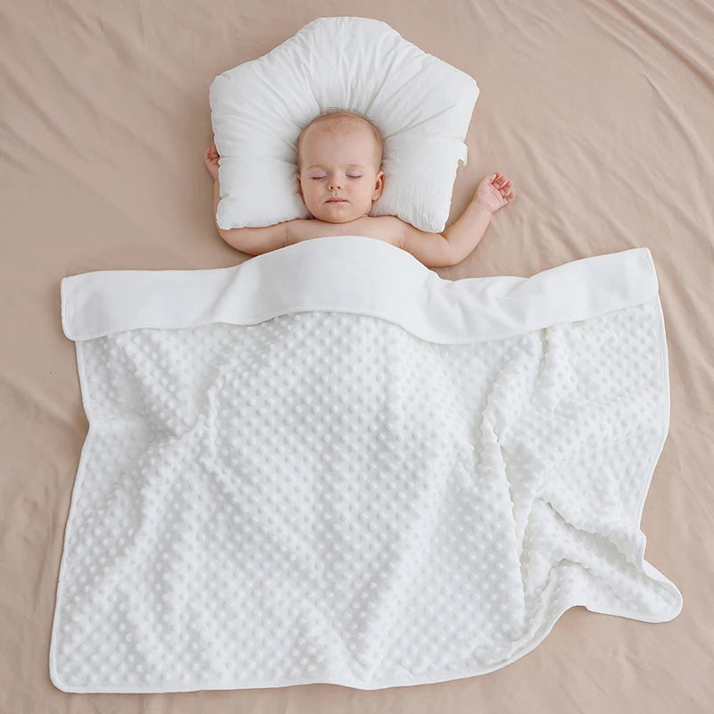 Couverture bébé douce blanche ultra douce sommeil paisible Cocodoux