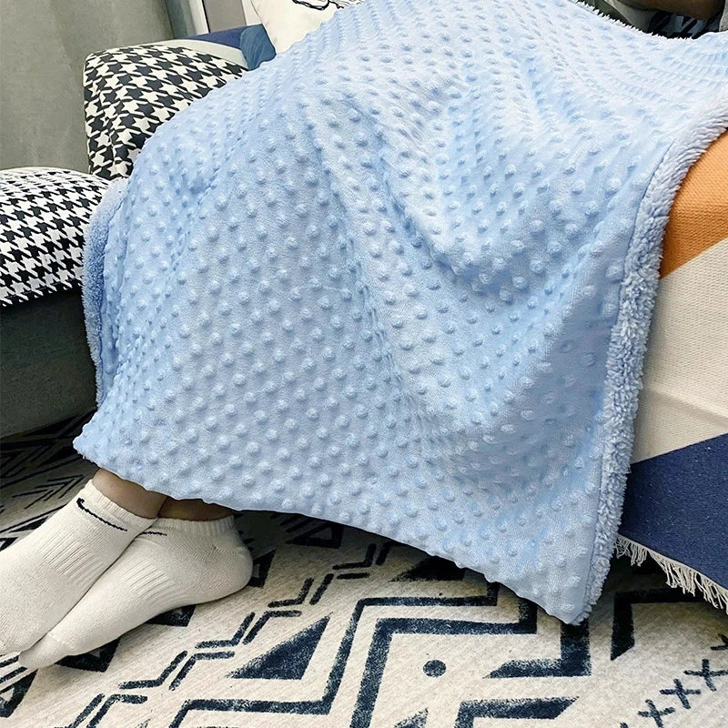 Couverture bébé douce bleue pratique Douillette et Sécurisante