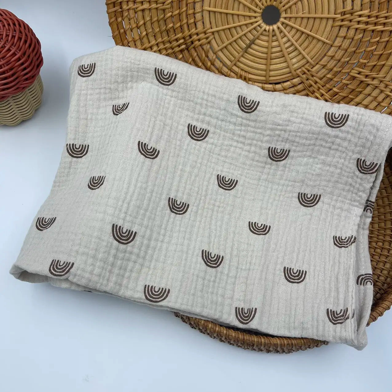 Couverture bebe en coton motif arcs en ciel Mousseline Naturelle