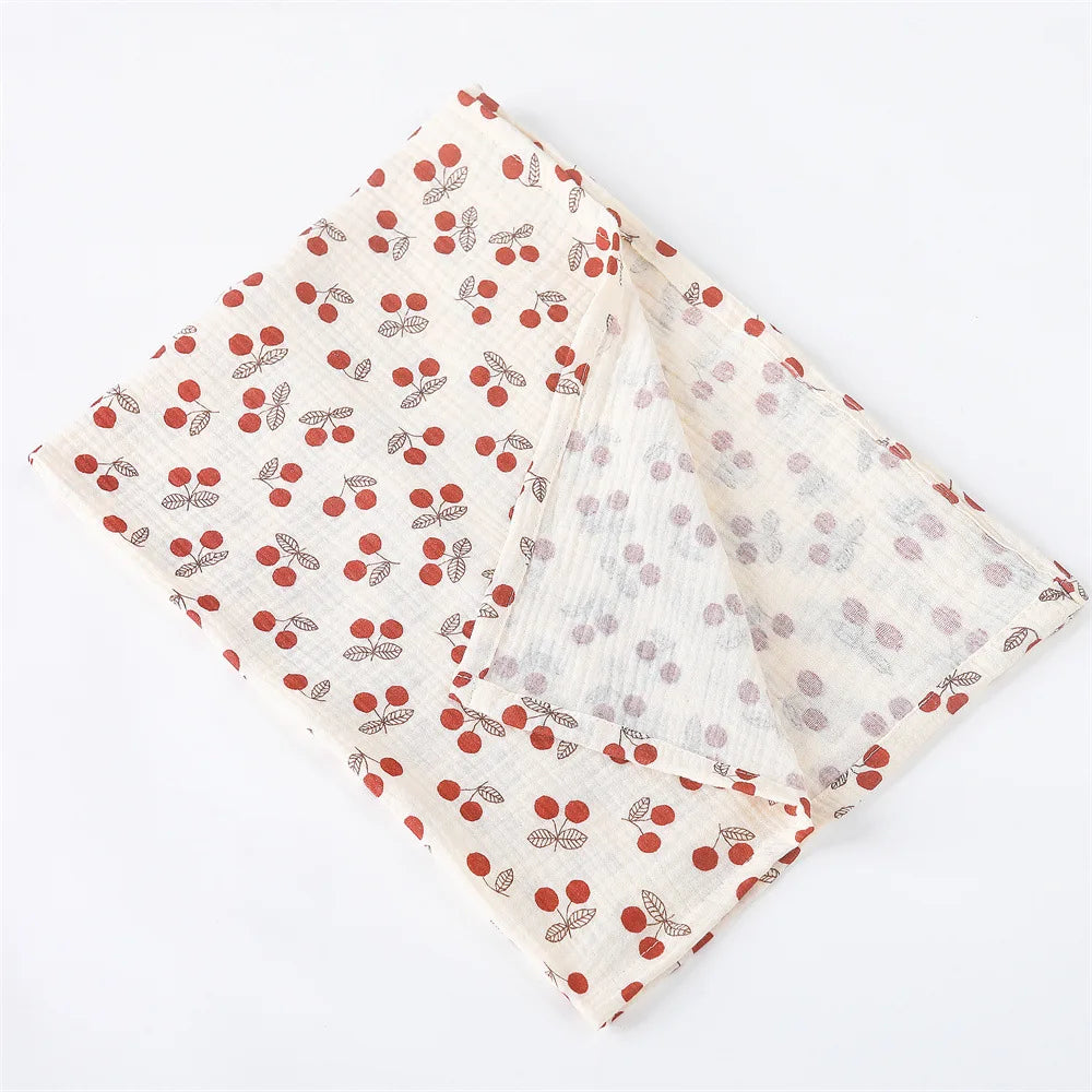 Couverture bebe en coton motif cerises variés Mousseline Naturelle