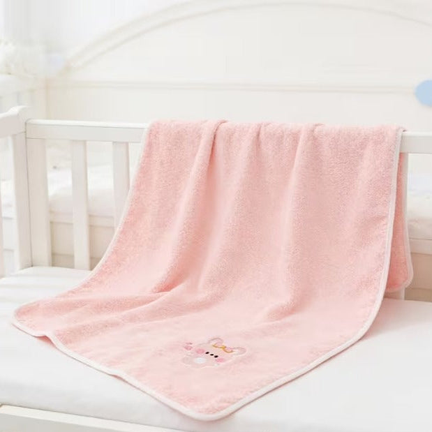 Couverture bébé fille sur barreaux berceau Lapin brodé rose douce