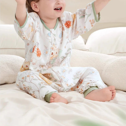 Enfant assit avec Gigoteuse été verte confortable Respirante
