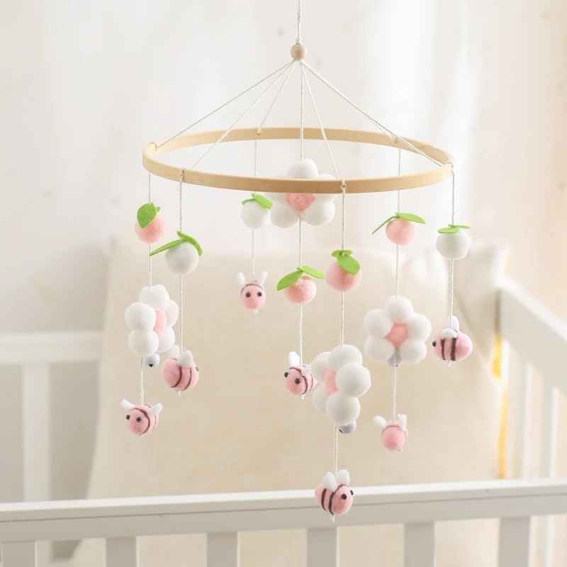 Mobile pour bébé en bois naturel avec fil coton Eveil Douceur