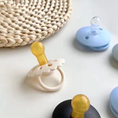 Sucette pour bebe forme florale Fleur de Nuit