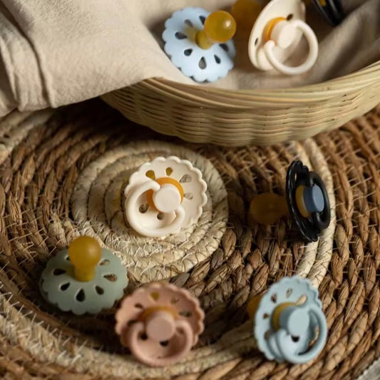 Sucette pour bebe matériaux sains Fleur de Nuit