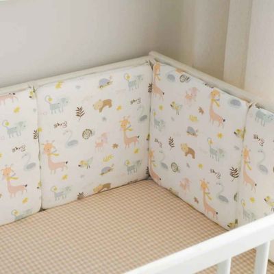 Tour de lit bébé confortable rassurant Cocon Protecteur Forêt