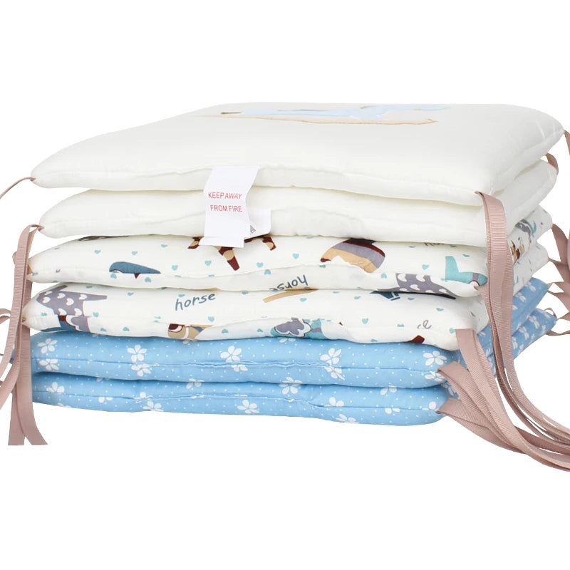 Tour de lit bébé coton panneaux apaisant CHEVAL Cocooning