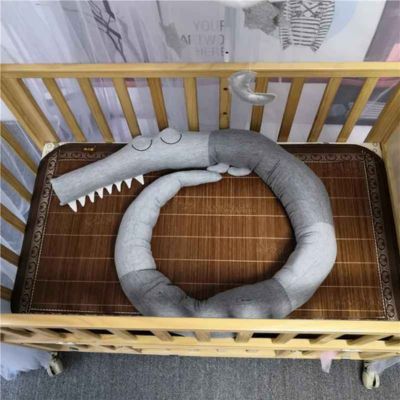 Tour de lit nid douillet enchanteur Crocodile Doux Rêves