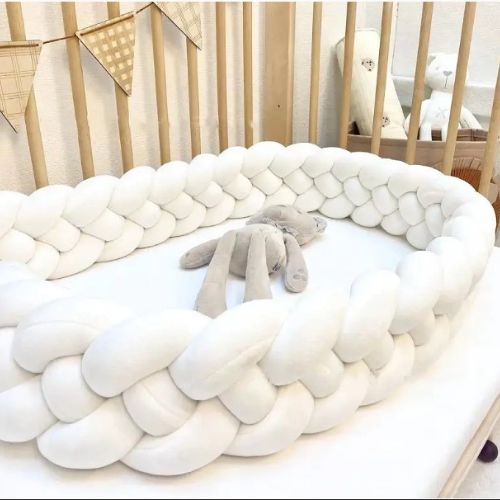 Tresse tour de lit bébé confortable CozyKnot Blanc