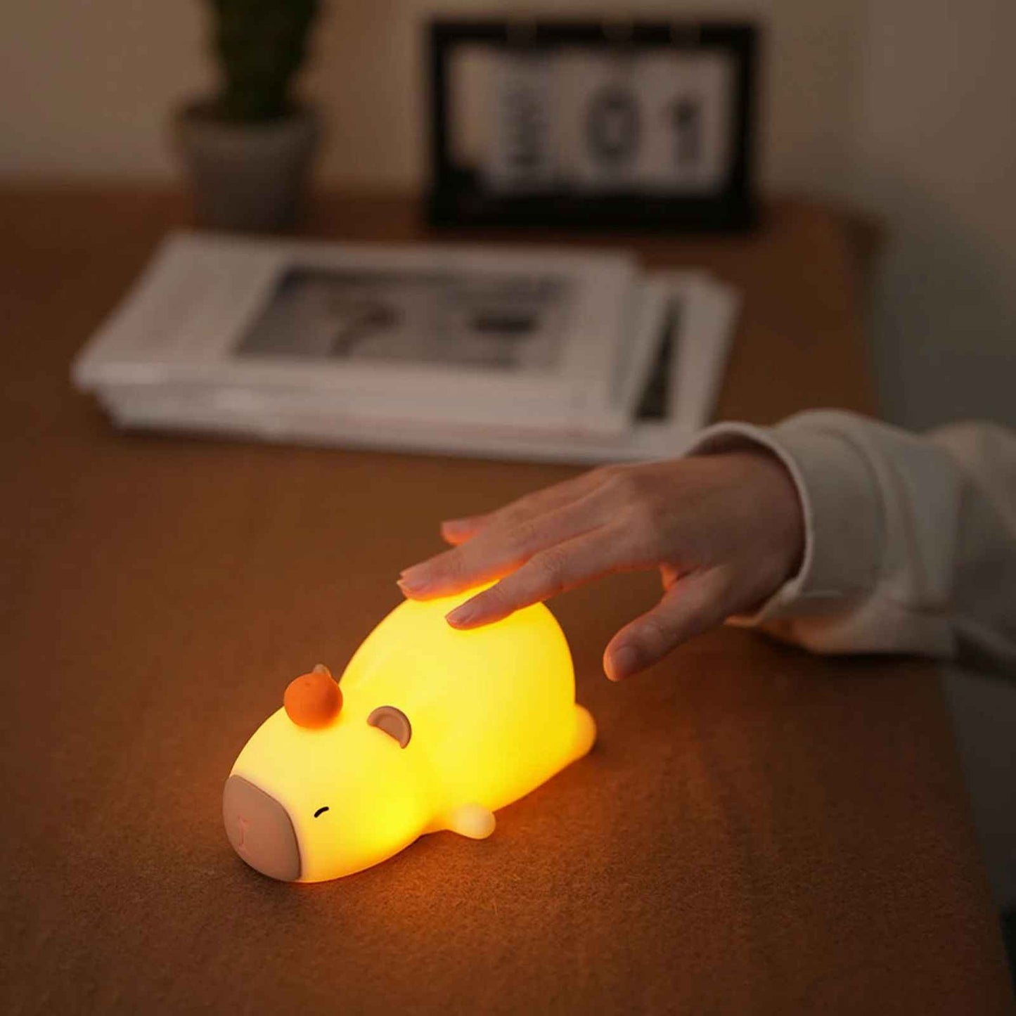 Veilleuse bébé douce tactile simple Capybara CapyLumière