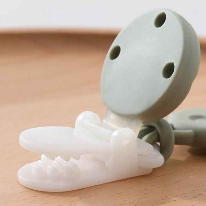 attache tetine clip robuste Girafe