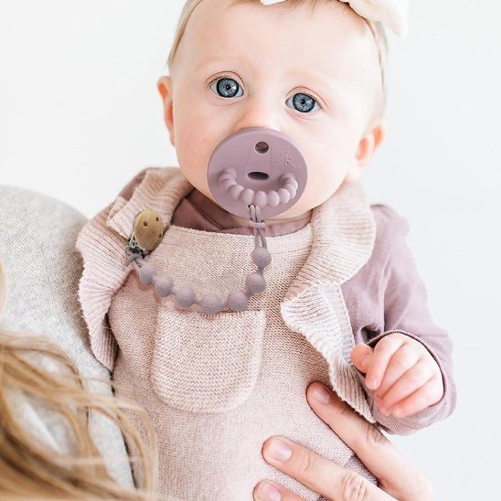 Attache tetine couleurs douces et apaisantes Douce Nuit