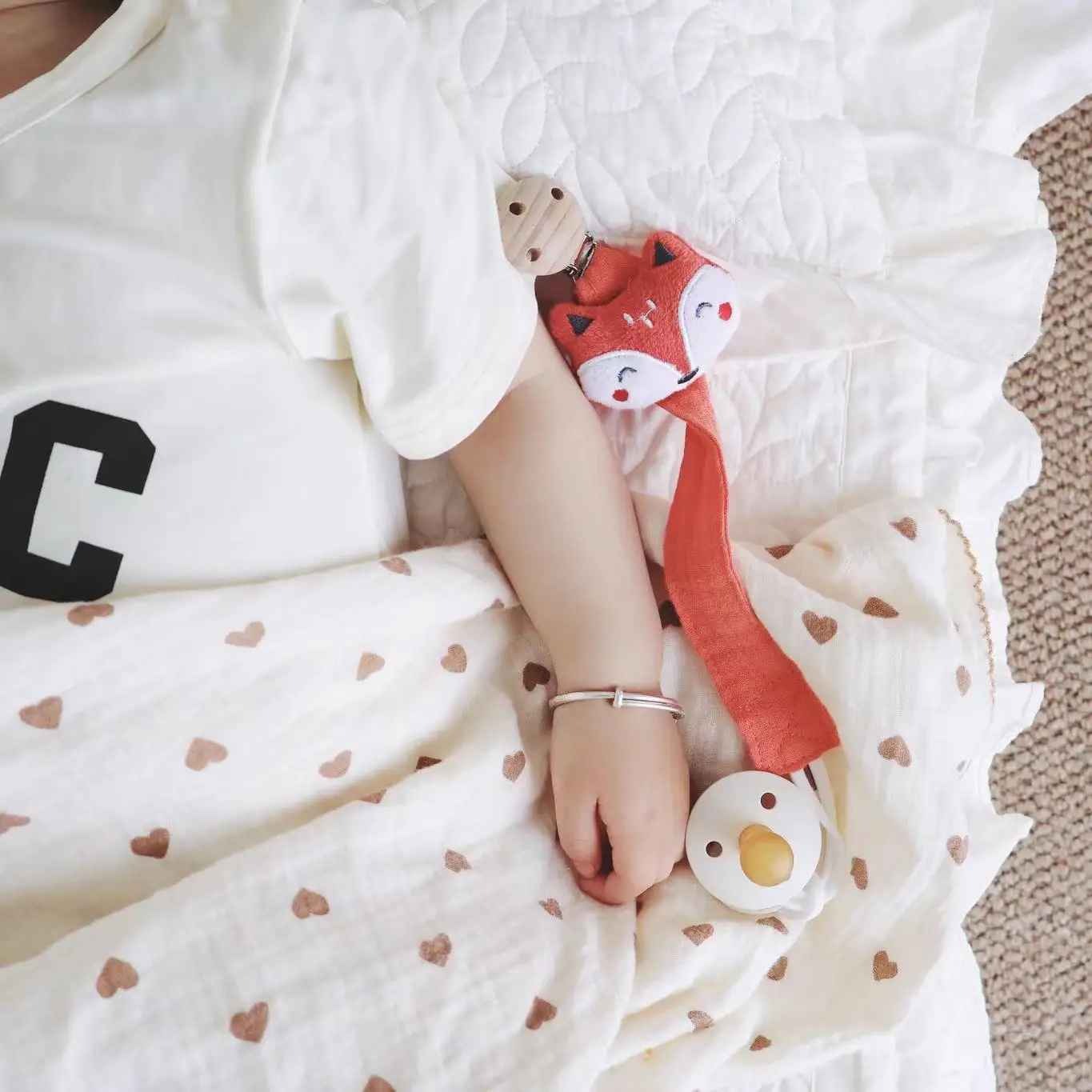 attache tétine douce protectrice Sécuriné