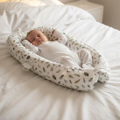 bebe cocon sommeil serein - BerceauPortableBebe - Pelouse
