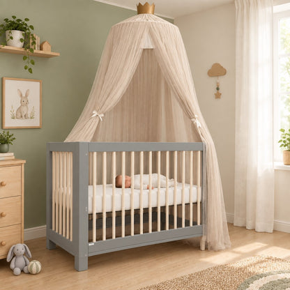 bébé dort paisiblement dans lit bebe voile beige Cocon Rêveur