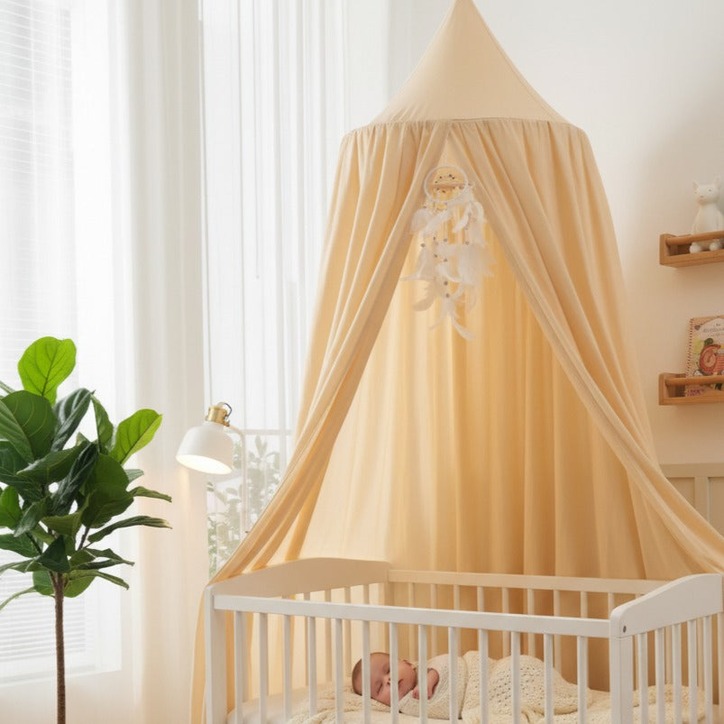 ciel de lit bébé beige sommeil paisible cocon apaisant