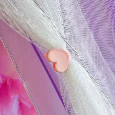 Ciel de lit bébé détail attache twinkle nest violet