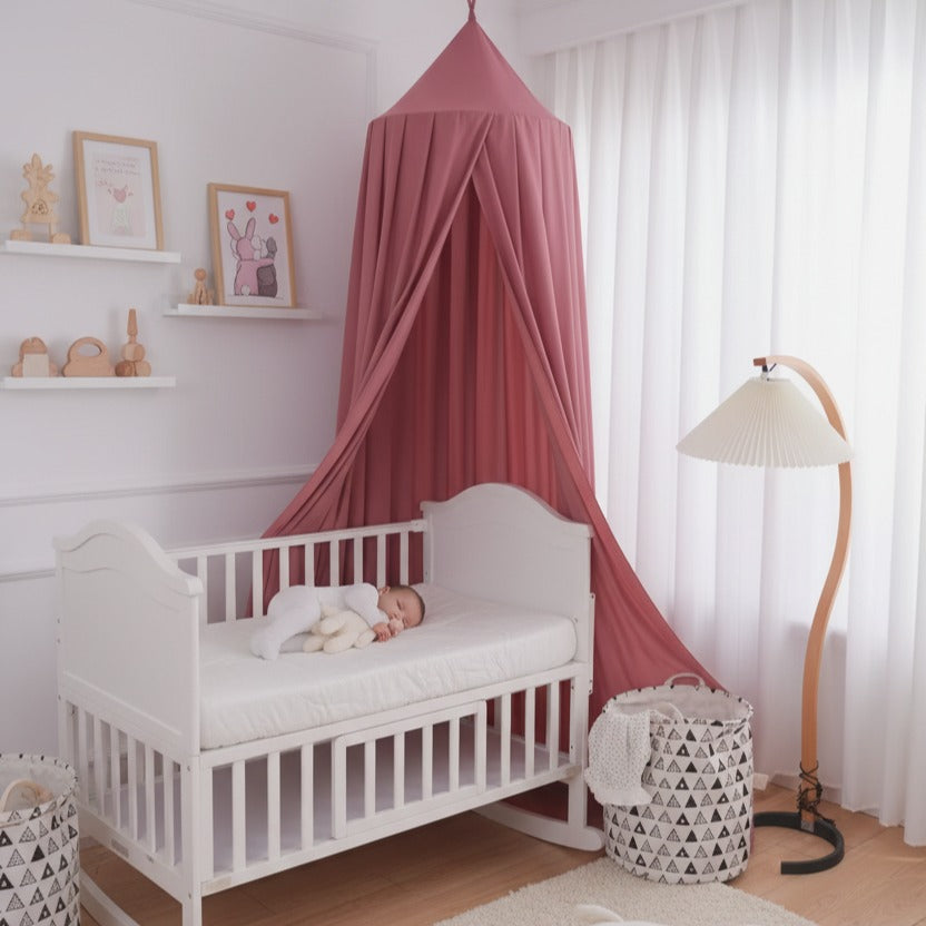 ciel de lit bebe sommeil paisible vieux rose 