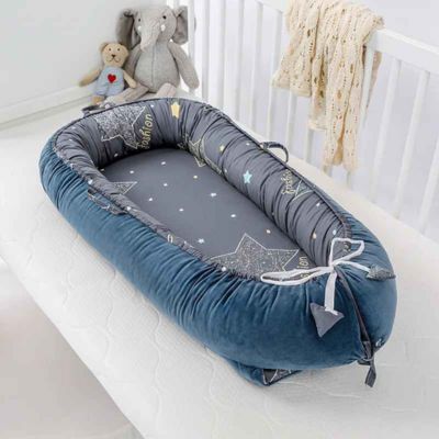 cocon pour bebe velours rassurant bleu marine PetitVelours