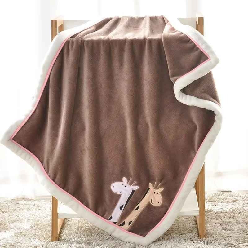 Couverture bébé douce confortable  et légère Flanelle Câline