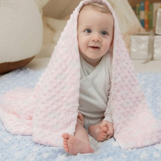Couverture bébé douce rose sécurisé - Douillette et Sécurisante