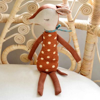 doudou biche stimule imagination - compagnons des bois