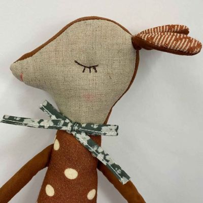 doudou en tissu avec coutures renforcées - compagnons des bois