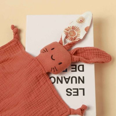 Doudou lapin doux coton rouge LapiLange