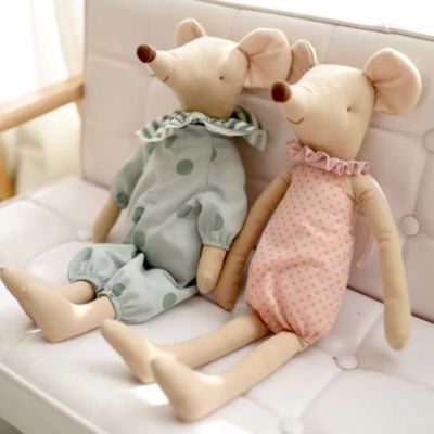 doudou souris avec des habits amovibles Rosie & Olive