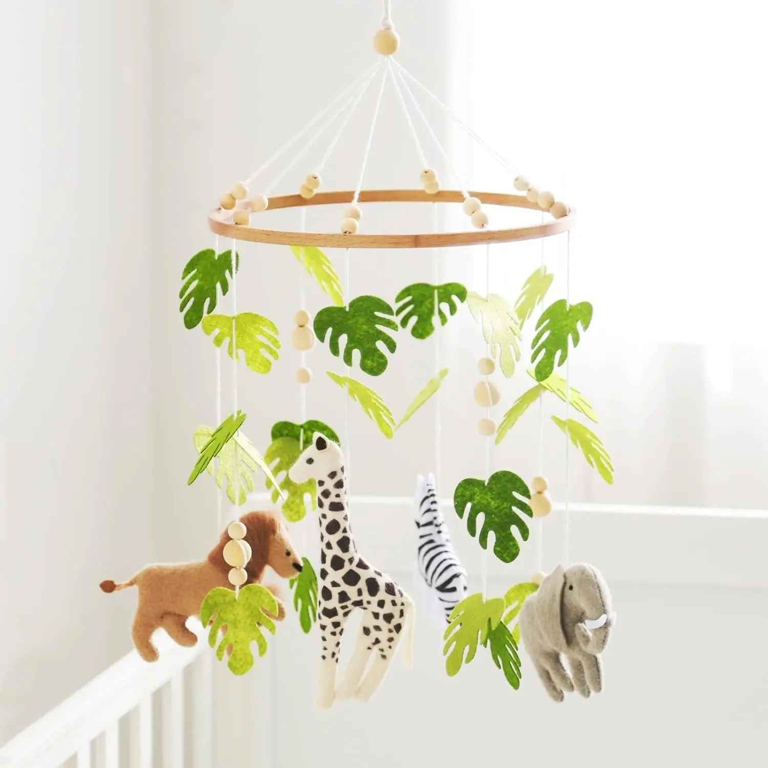 mobile musical bebe doux artisanal Berceuse Safari