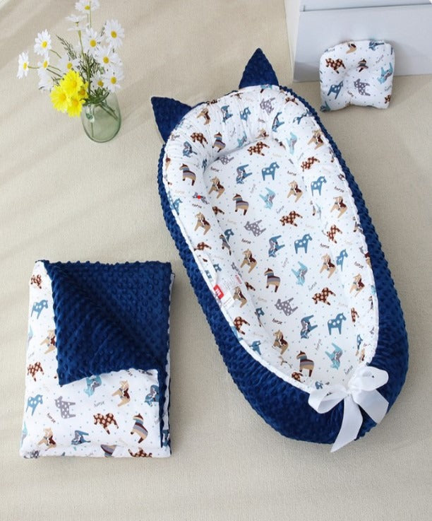 réducteur de lit bebe avec couverture oreiller cocon serein