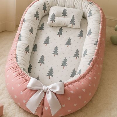 Réducteur de lit bébé doux rassurant détail NidPortablePourBébé Sapin