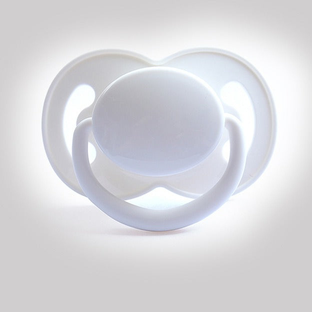 tétine bébé blanche nuit sereine