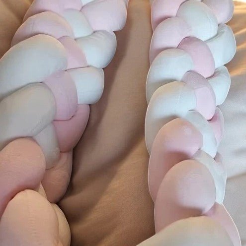 Tour de Lit Bebe - CozyKnot™ - Rose Blanc - Mon doux bébé