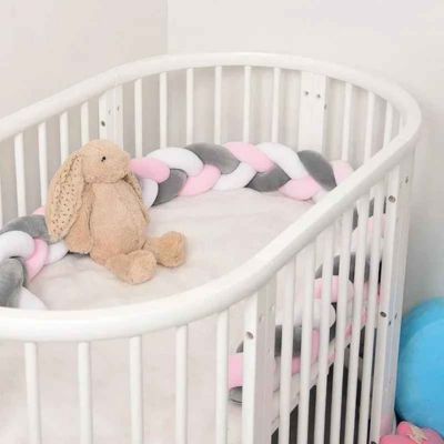 Tour de lit tressé douce dans berceau ZigZou