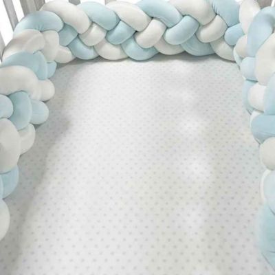 Tresse de lit douce moelleuse bleu rêve tressé