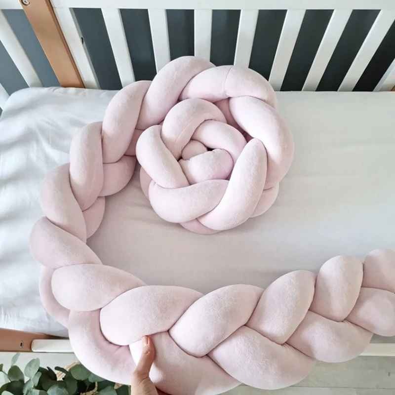 tresse lit bebe douce moelleuse Douceur et Sérénité